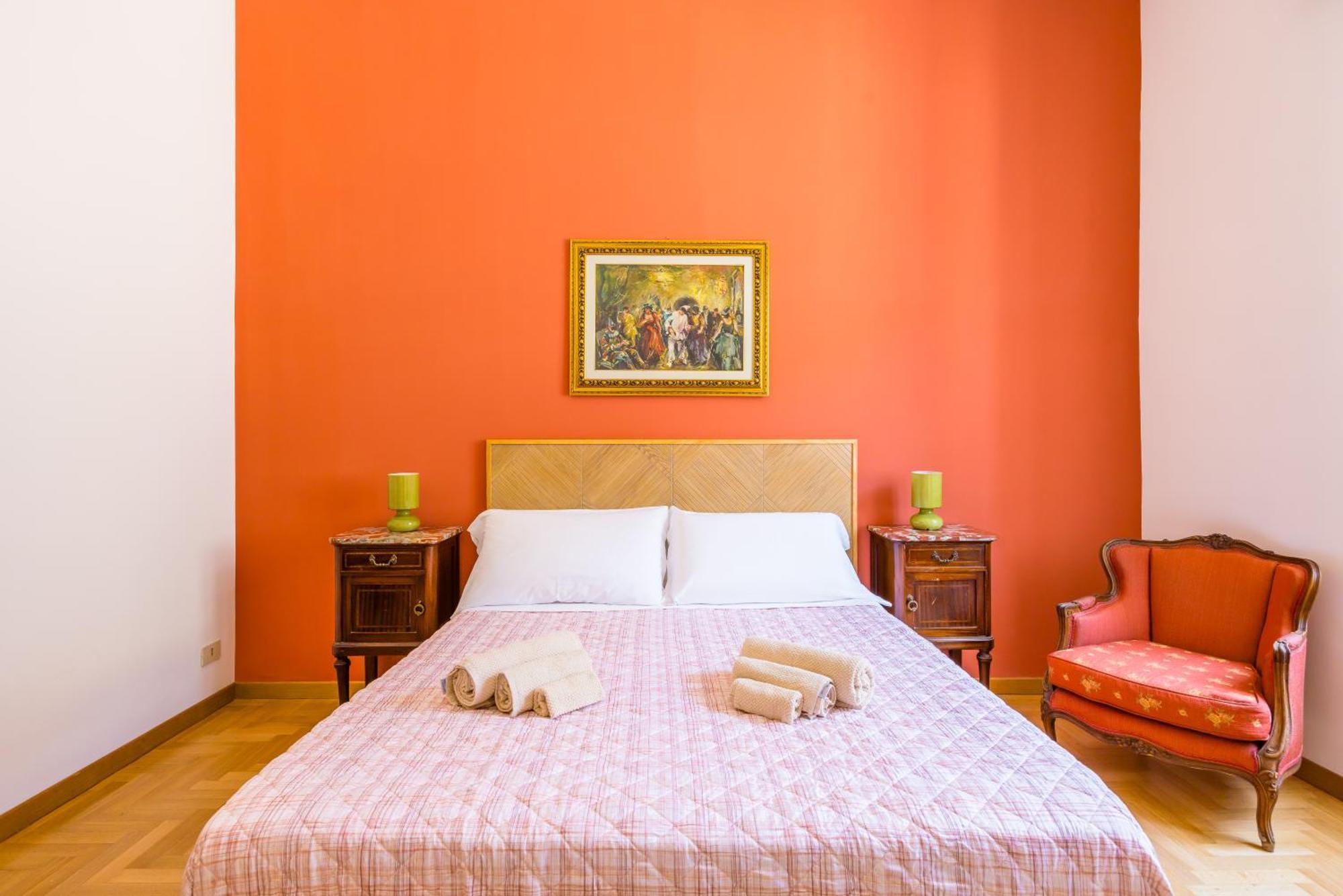 Centrally Located By The Sea Prestigious Appartement *
